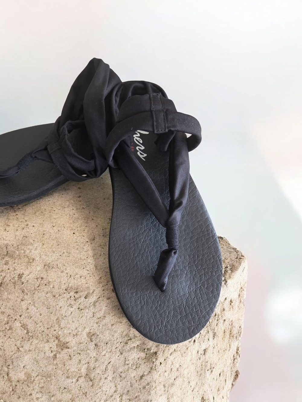 Skechers Black Wrap-Style Thong Sandals